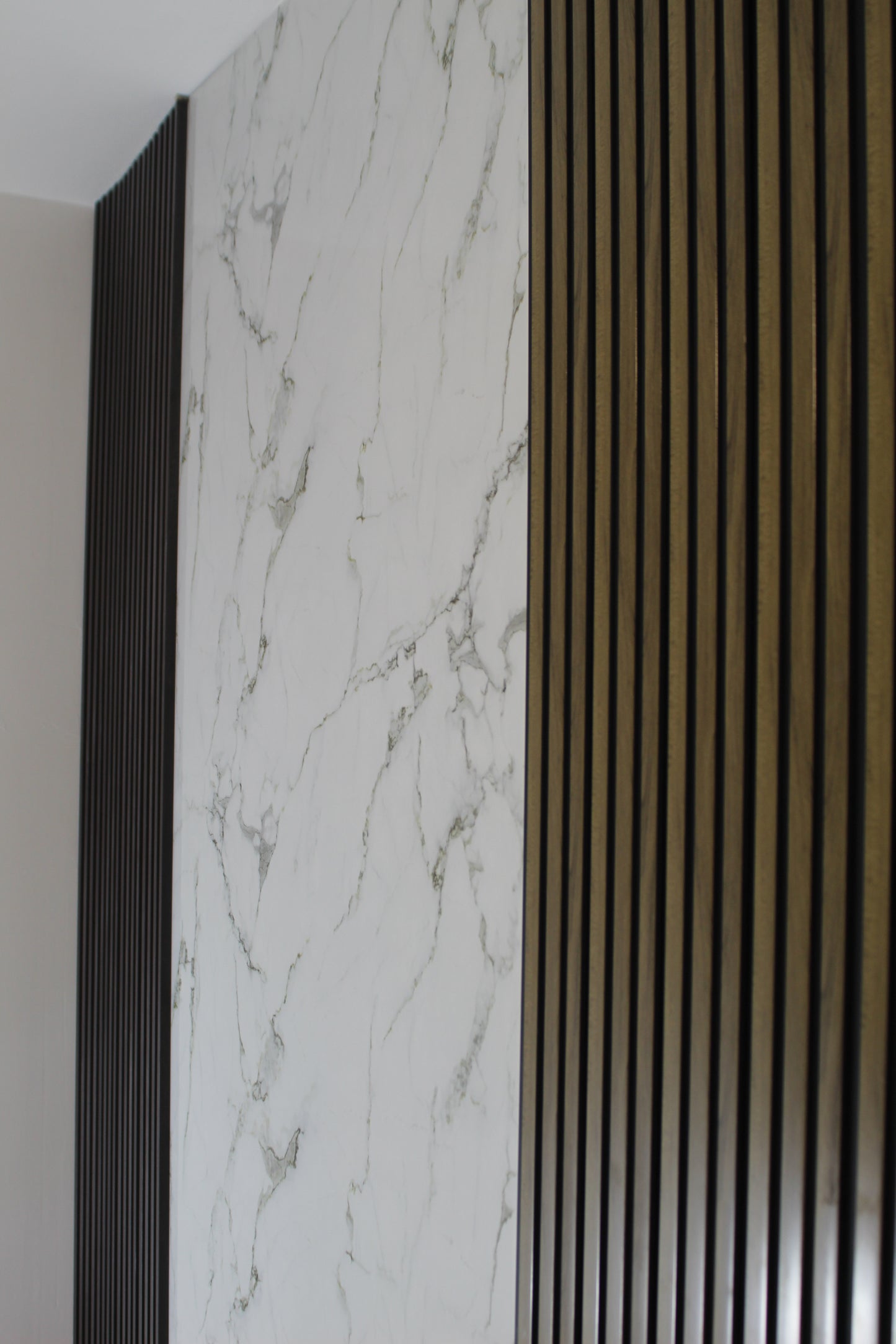 Panou Decorativ Perete - Alb-Negru, dimensiune 2.8x1.22m