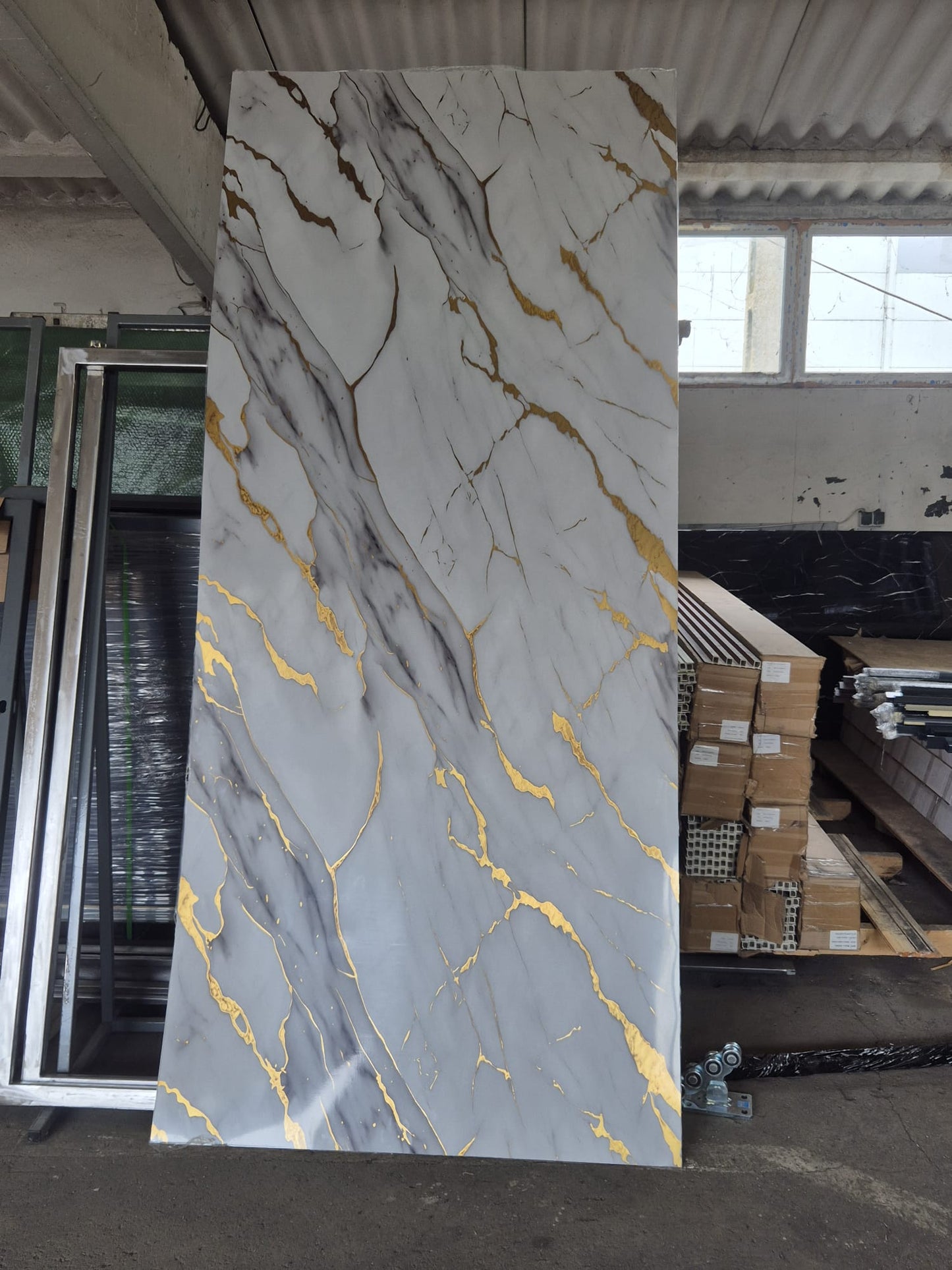 Panou Decorativ Perete - Alb-Auriu, dimensiune 2.8x1.22m